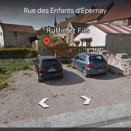 Le Petit Ecrin Champenois Apartment Etoges ภายนอก รูปภาพ